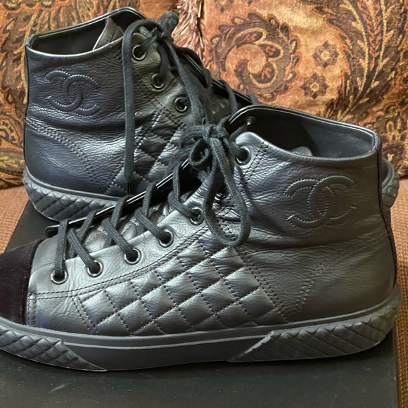 100% Auth CHANEL Hightop Sneakers - Picture 1 of 16